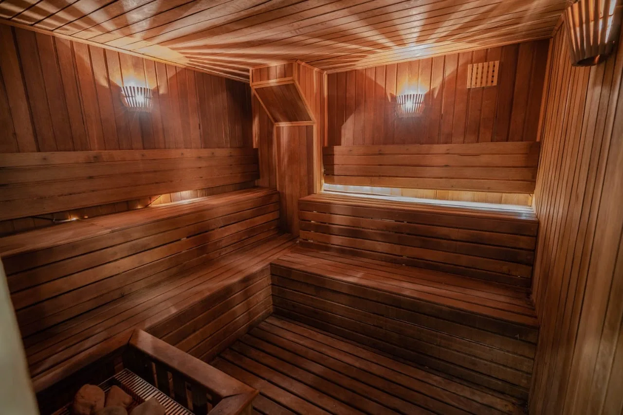 Sauna seca da The Best, revestida em madeira